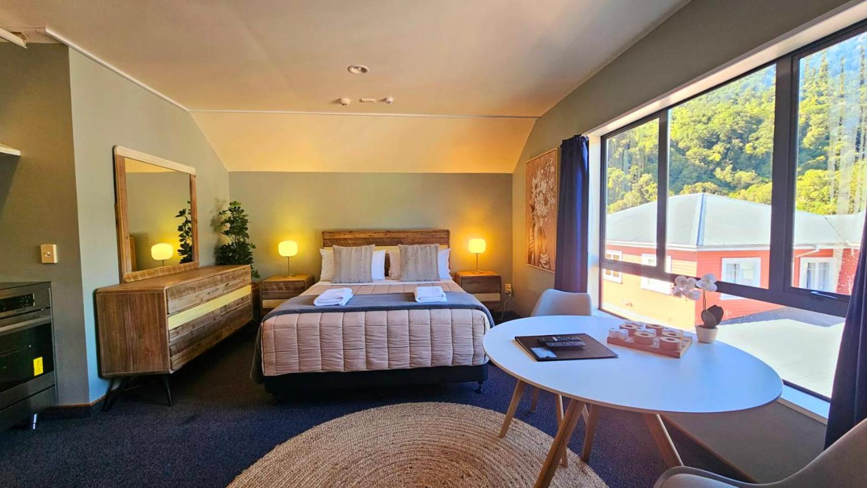 Wild Kea Lodge פרנץ ג'וזף מראה חיצוני תמונה